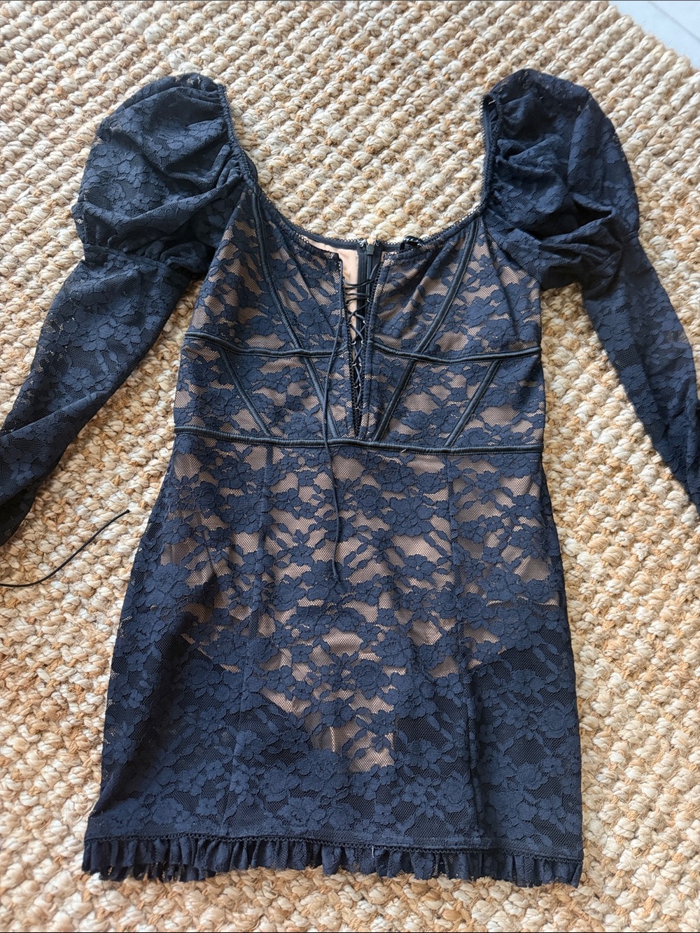 For love and lemons Black Lace Puff-Sleeve Mini Dress